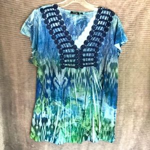 Apt.9 Blue/Green Top with lace